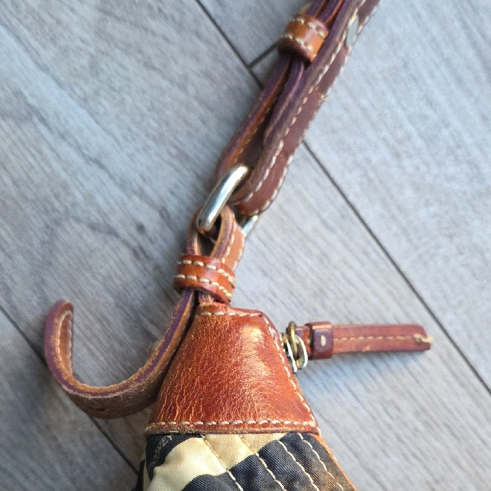 Dooney & Bourke Giraffe Print Shoulder Bag with Brown Accents - Picture 5 of 15